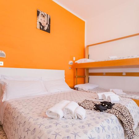 רימיני Hotel Sanremo מראה חיצוני תמונה