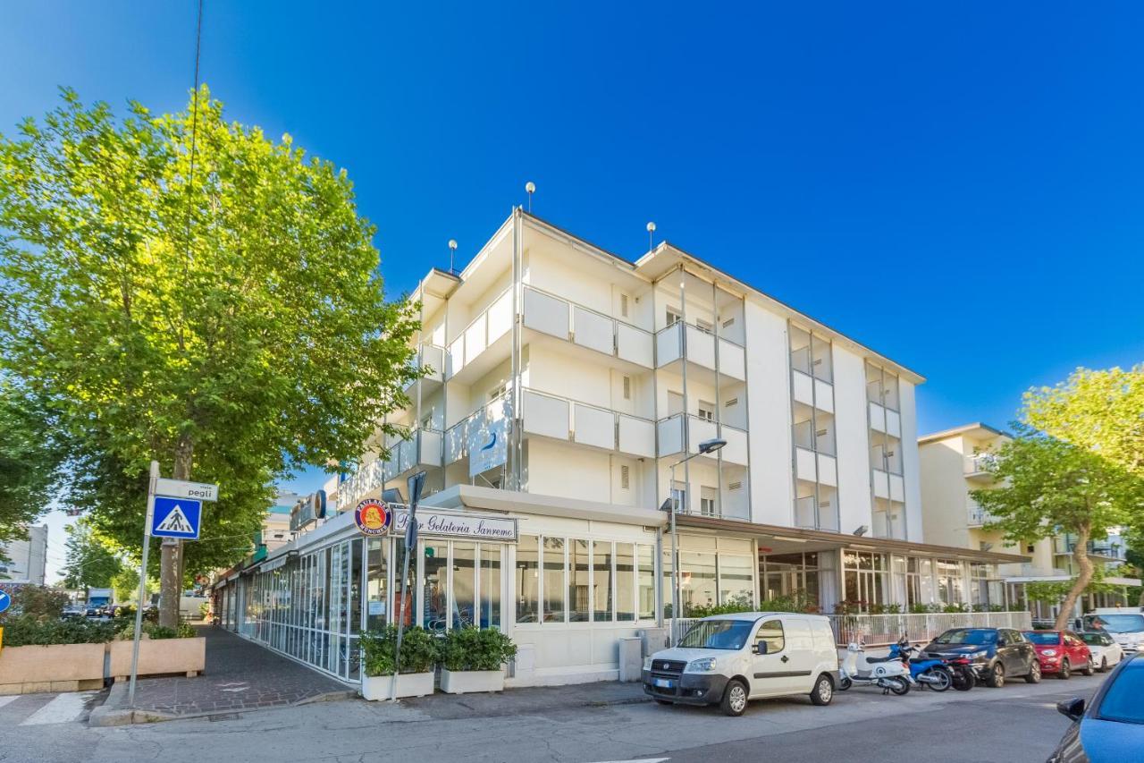 רימיני Hotel Sanremo מראה חיצוני תמונה