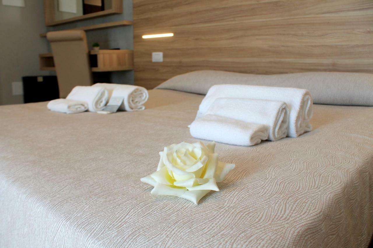 רימיני Hotel Sanremo מראה חיצוני תמונה